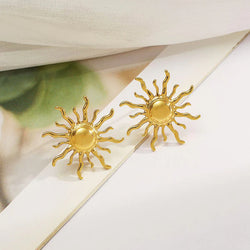 Anti Tarnish Gold Plated Stainless Steel Anti Tarnish Sun Shaped Stud Earrings